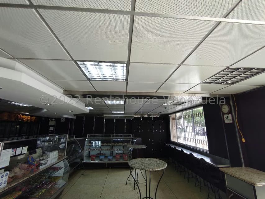 Comercial (Local Comercial) en Venta en Parque Valencia, Carabobo - 19