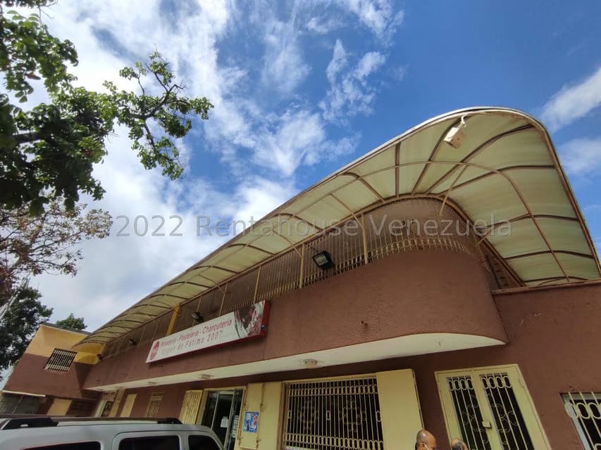 Comercial (Local Comercial) en Venta en Parque Valencia, Carabobo - 184