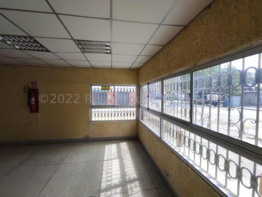 Comercial (Local Comercial) en Venta en Parque Valencia, Carabobo - 187