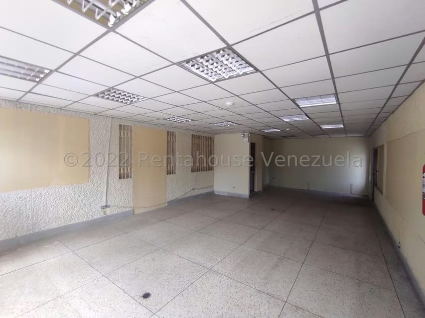 Comercial (Local Comercial) en Venta en Parque Valencia, Carabobo - 189