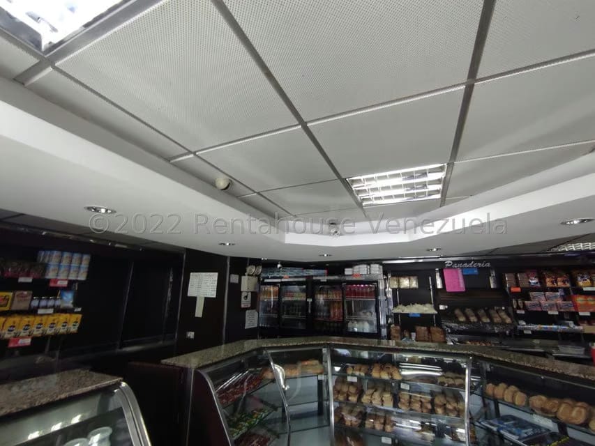 Comercial (Local Comercial) en Venta en Parque Valencia, Carabobo - 20