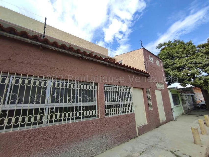 Comercial (Local Comercial) en Venta en Parque Valencia, Carabobo - 201
