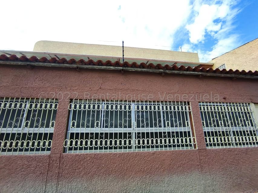 Comercial (Local Comercial) en Venta en Parque Valencia, Carabobo - 202