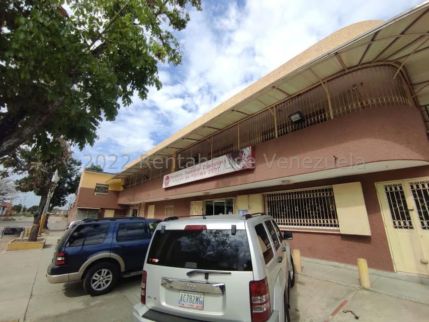 Comercial (Local Comercial) en Venta en Parque Valencia, Carabobo - 208