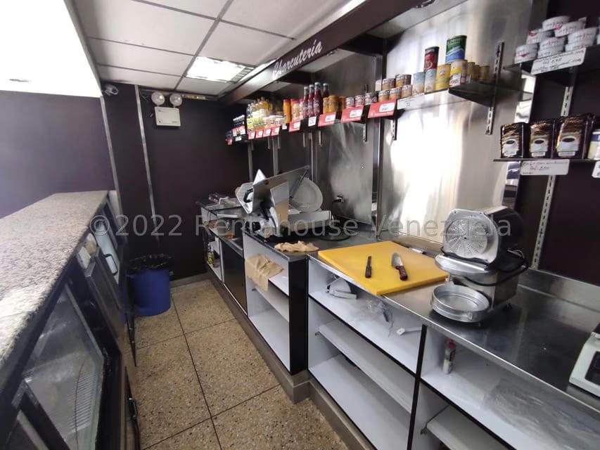 Comercial (Local Comercial) en Venta en Parque Valencia, Carabobo - 22