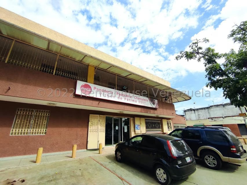 Comercial (Local Comercial) en Venta en Parque Valencia, Carabobo - 211