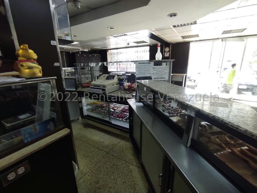 Comercial (Local Comercial) en Venta en Parque Valencia, Carabobo - 27