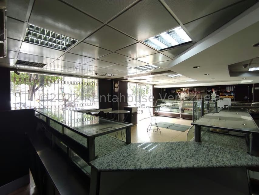 Comercial (Local Comercial) en Venta en Parque Valencia, Carabobo - 34