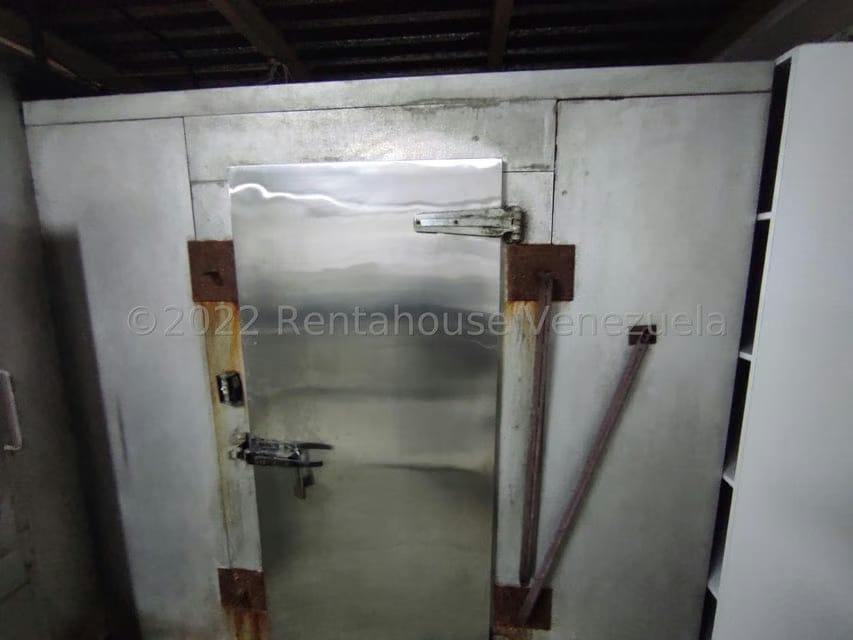 Comercial (Local Comercial) en Venta en Parque Valencia, Carabobo - 57