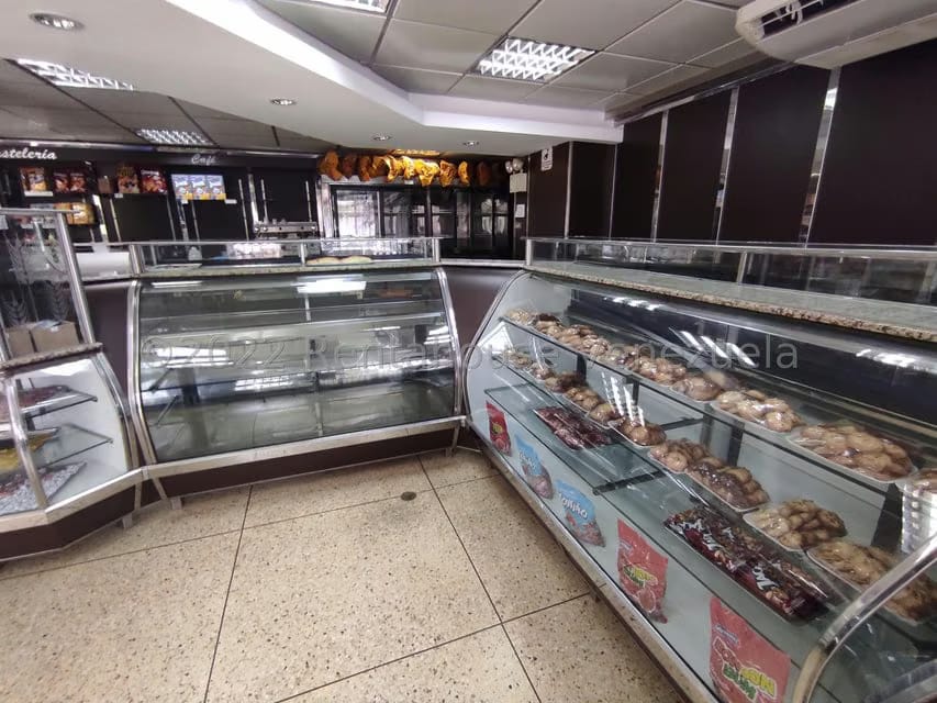 Comercial (Local Comercial) en Venta en Parque Valencia, Carabobo - 7