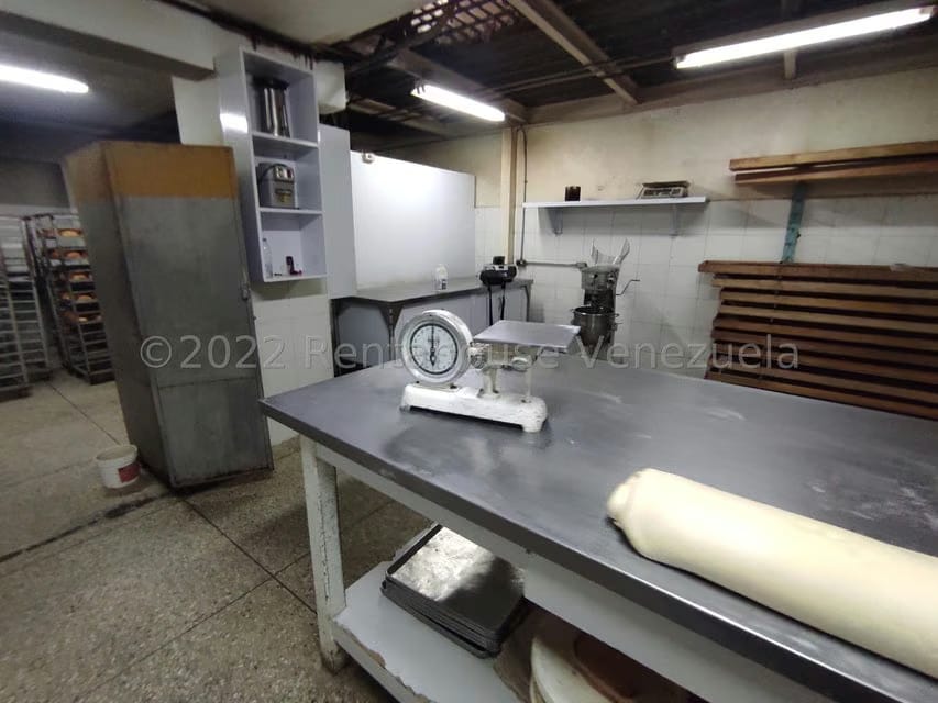 Comercial (Local Comercial) en Venta en Parque Valencia, Carabobo - 63
