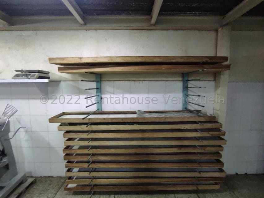 Comercial (Local Comercial) en Venta en Parque Valencia, Carabobo - 66