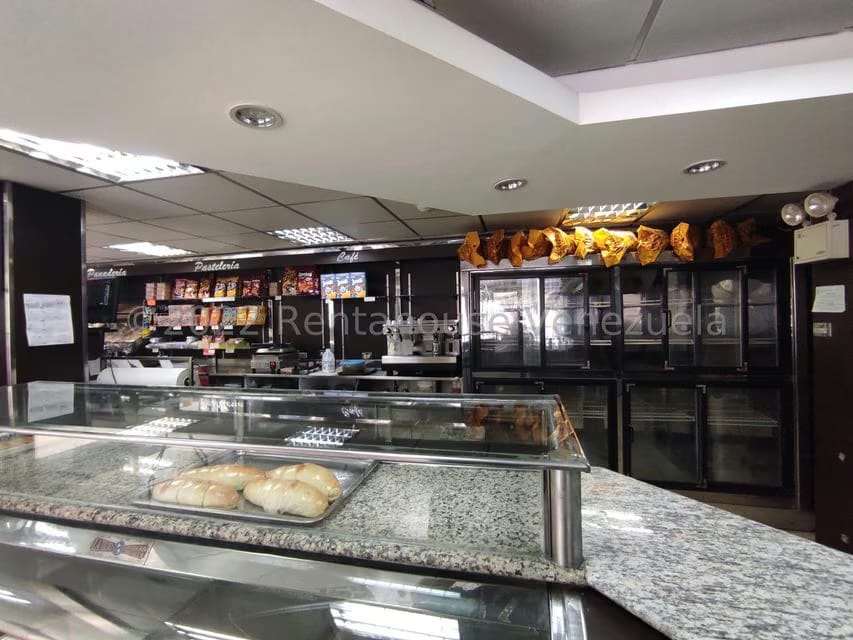 Comercial (Local Comercial) en Venta en Parque Valencia, Carabobo - 8