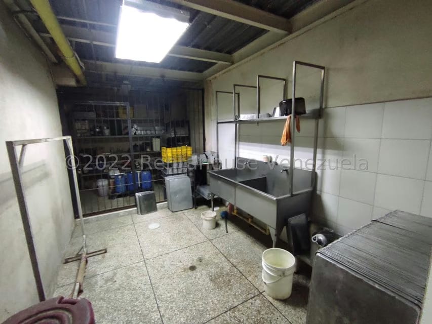 Comercial (Local Comercial) en Venta en Parque Valencia, Carabobo - 78