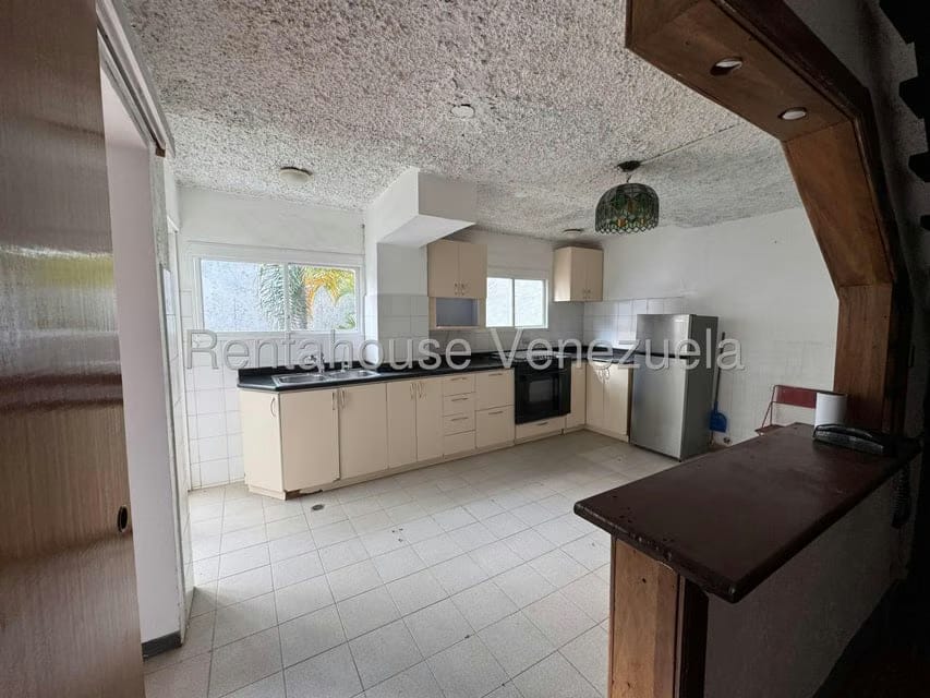 Casa (Multipes Niveles) en Alquiler en Colinas de Bello Monte, Distrito Metropolitano - 13