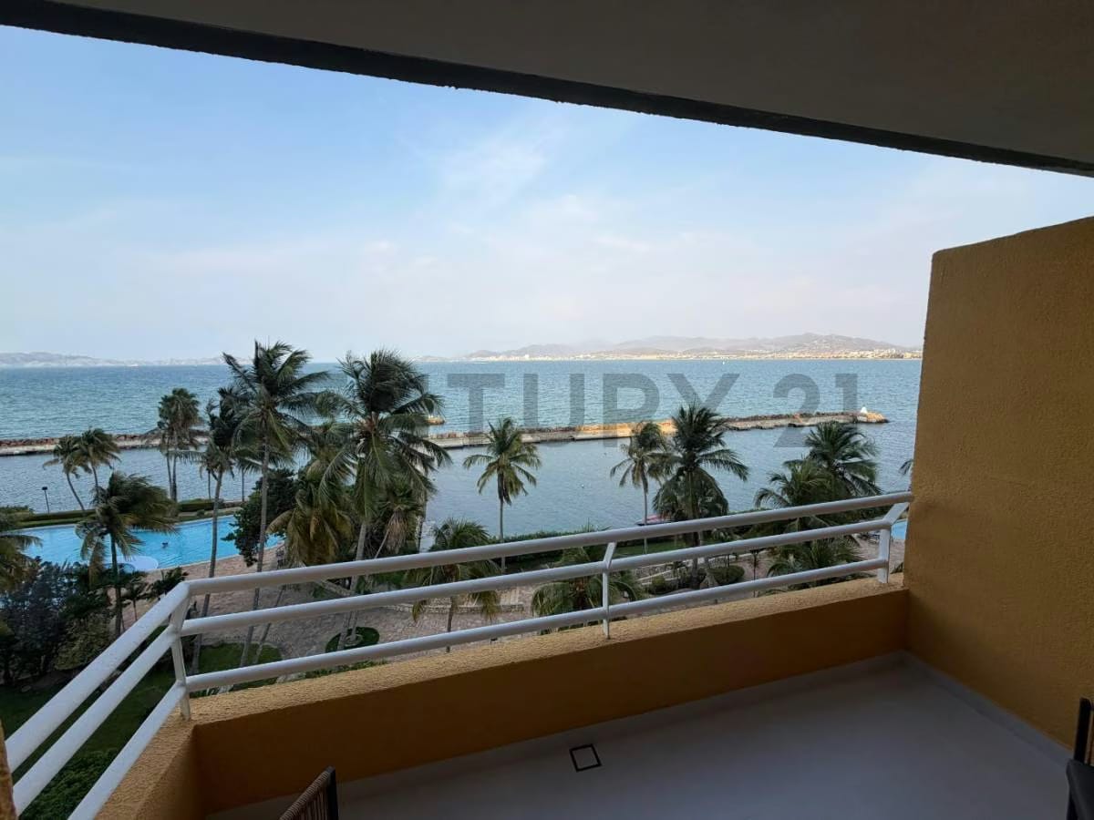 Apartamento en venta en Lecheria CR Marina Mar - 5