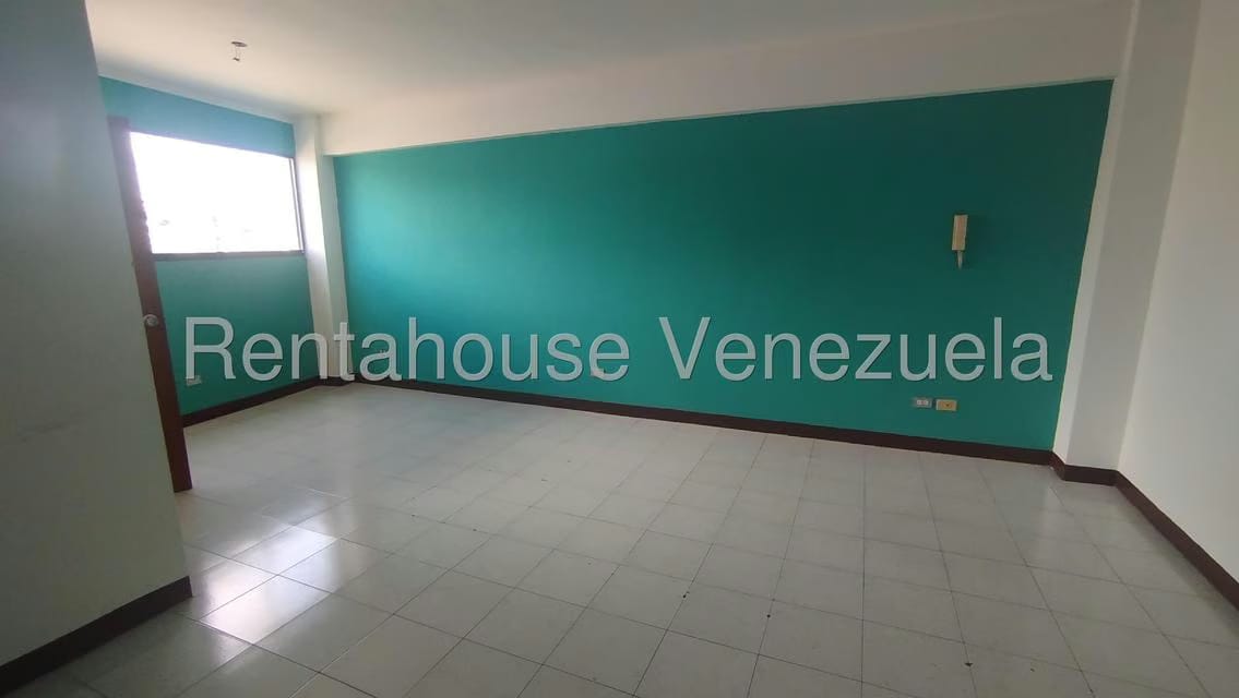 Comercial (Oficina) en Alquiler en Municipio Guaicaipuro, Miranda - 4