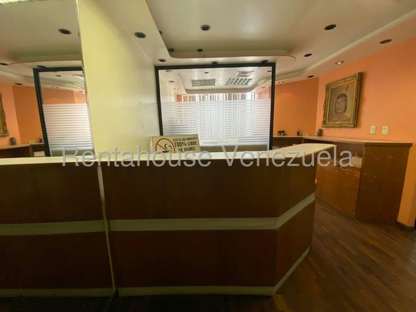 Comercial (Oficina) en Venta en Bello Monte, Distrito Metropolitano - 2