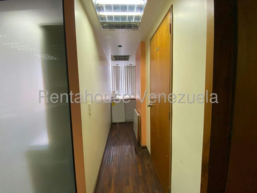 Comercial (Oficina) en Venta en Bello Monte, Distrito Metropolitano - 12
