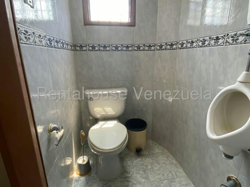 Comercial (Oficina) en Venta en Bello Monte, Distrito Metropolitano - 16