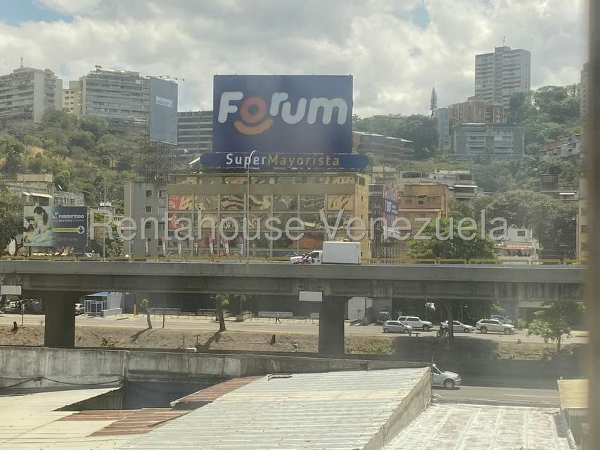 Comercial (Oficina) en Venta en Bello Monte, Distrito Metropolitano - 8