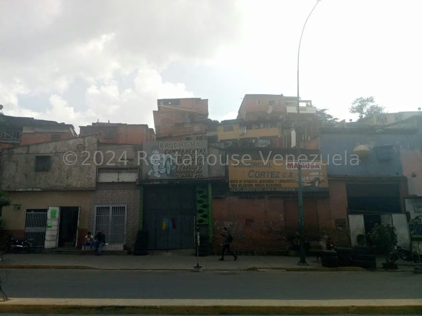 Comercial (Galpon - Deposito) en Venta en Propatria, Distrito Metropolitano - 23