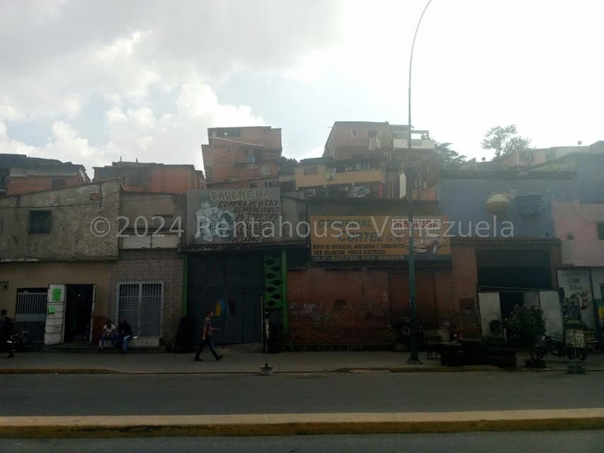 Comercial (Galpon - Deposito) en Venta en Propatria, Distrito Metropolitano - 24