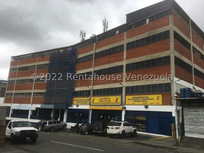 Comercial (Local Comercial) en Venta en Lebrun, Distrito Metropolitano