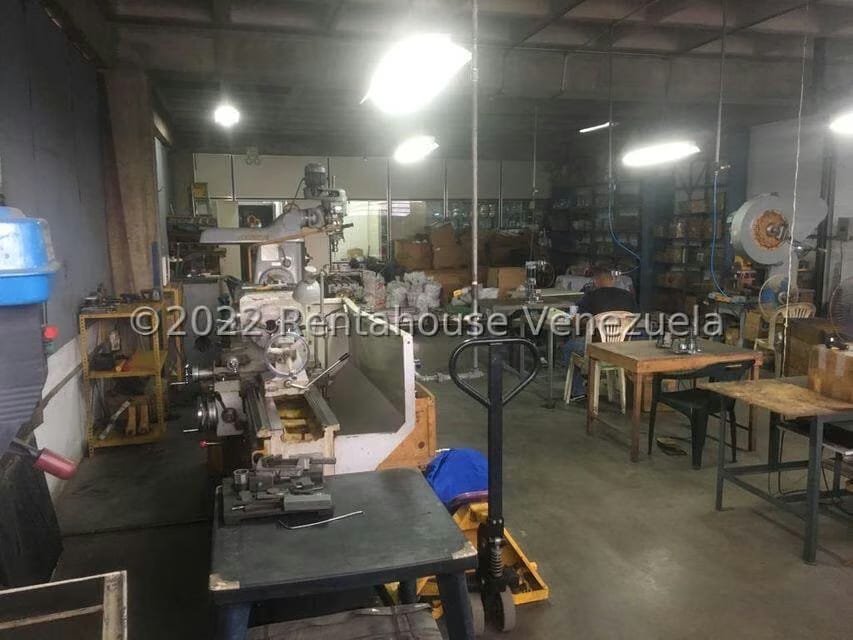 Comercial (Local Comercial) en Venta en Lebrun, Distrito Metropolitano - 14