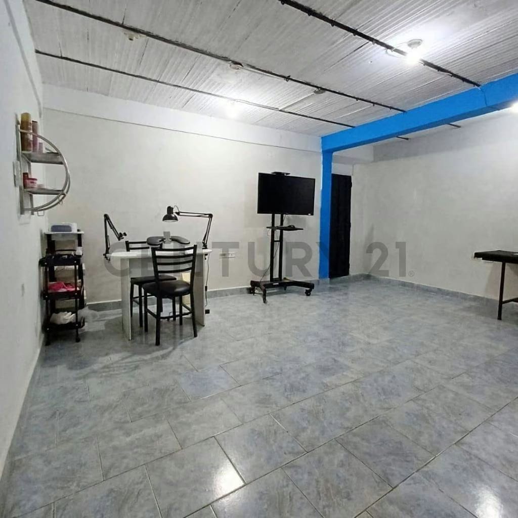 Casa para uso Comercial en Venta - 18