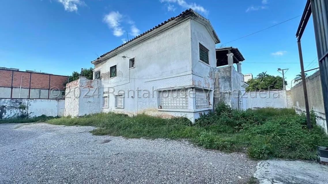 Terreno (Comercial) en Venta en Centro, Lara - 2