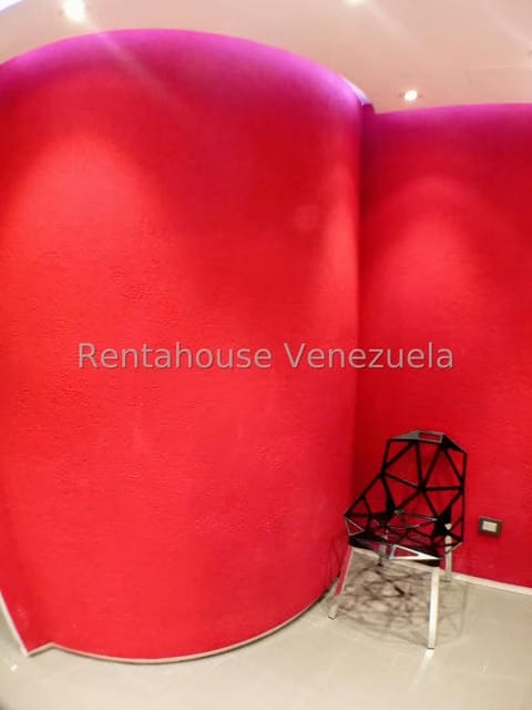 Comercial (Oficina) en Alquiler en Macaracuay, Distrito Metropolitano