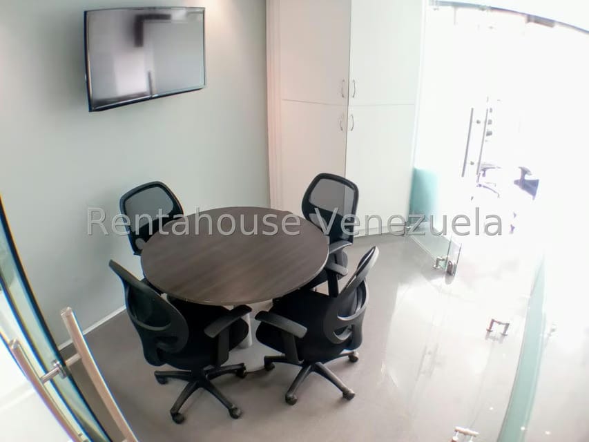 Comercial (Oficina) en Alquiler en Macaracuay, Distrito Metropolitano - 12