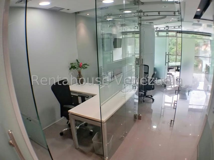 Comercial (Oficina) en Alquiler en Macaracuay, Distrito Metropolitano - 18