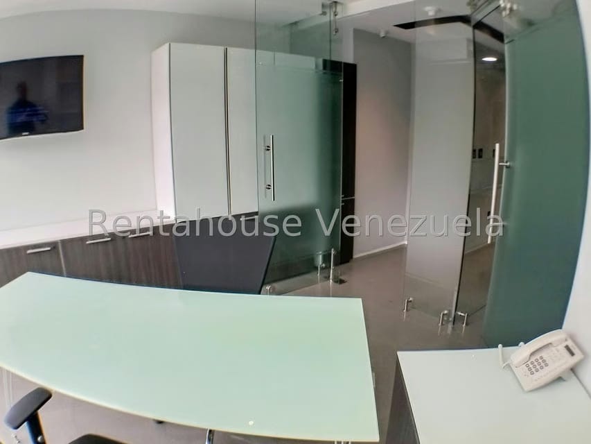 Comercial (Oficina) en Alquiler en Macaracuay, Distrito Metropolitano - 19