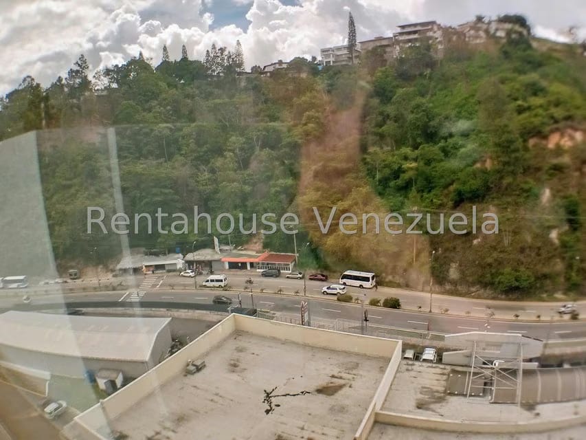 Comercial (Oficina) en Alquiler en Macaracuay, Distrito Metropolitano - 29