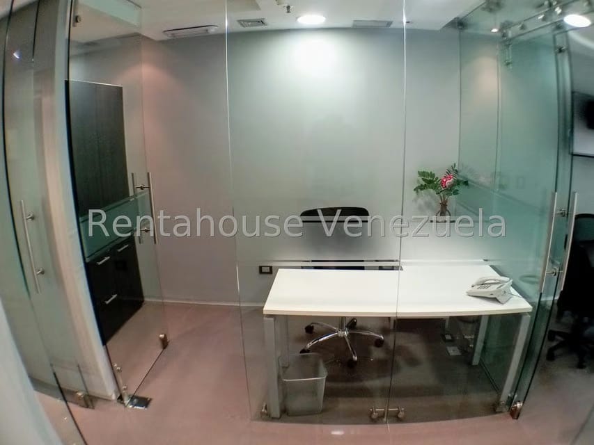 Comercial (Oficina) en Alquiler en Macaracuay, Distrito Metropolitano - 7