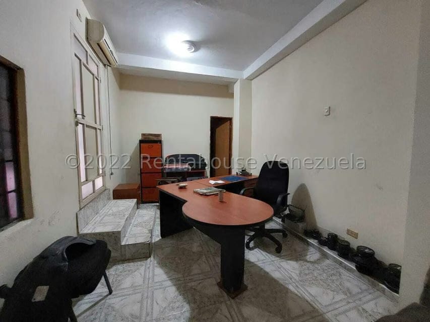 Comercial (Local Comercial) en Venta en Circunvalacion Dos, Zulia - 11