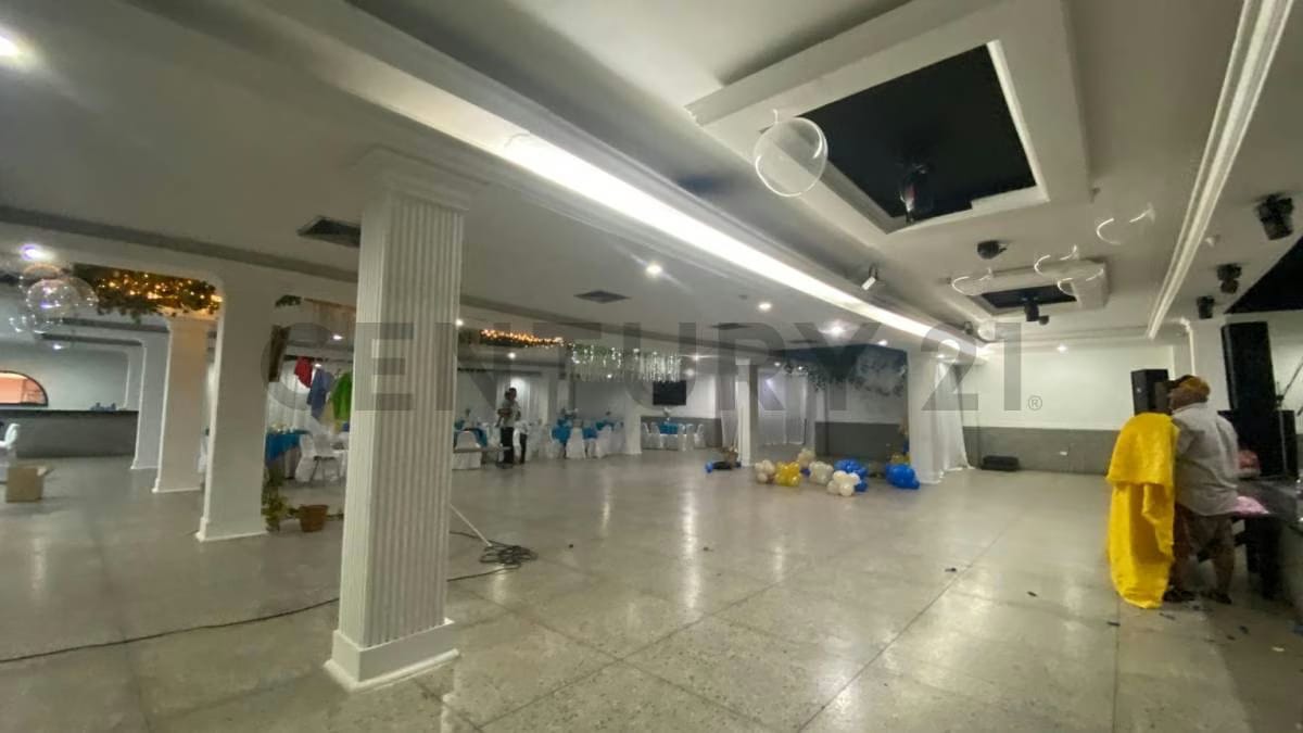 Centro Comercial en venta. Zona céntrica en Maracaibo - 16