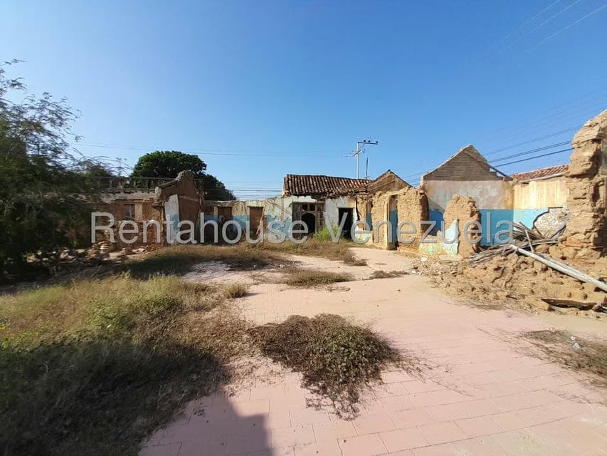 Terreno (Comercial) en Venta en Centro, Falcon - 5