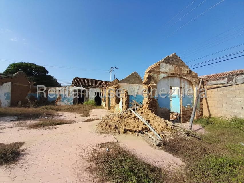 Terreno (Comercial) en Venta en Centro, Falcon - 10