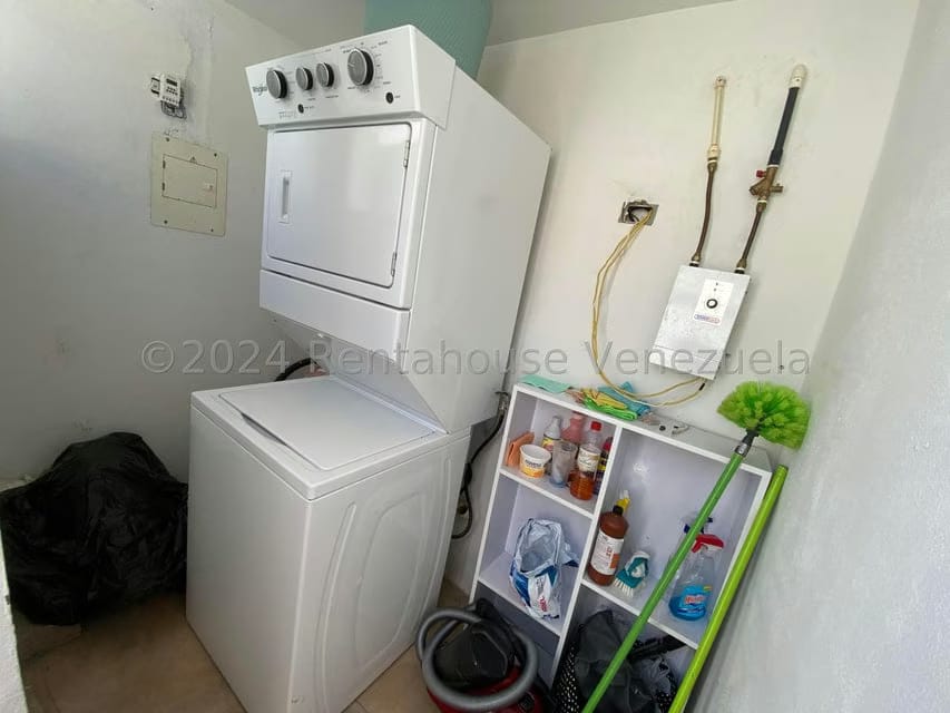 Casa (Duplex) en Venta en Guacuco, Nueva Esparta - 35