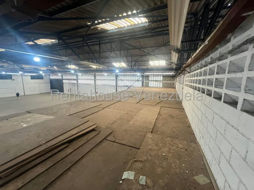 Comercial (Local Comercial) en Alquiler en Zona Industrial San Vicente, Aragua - 14