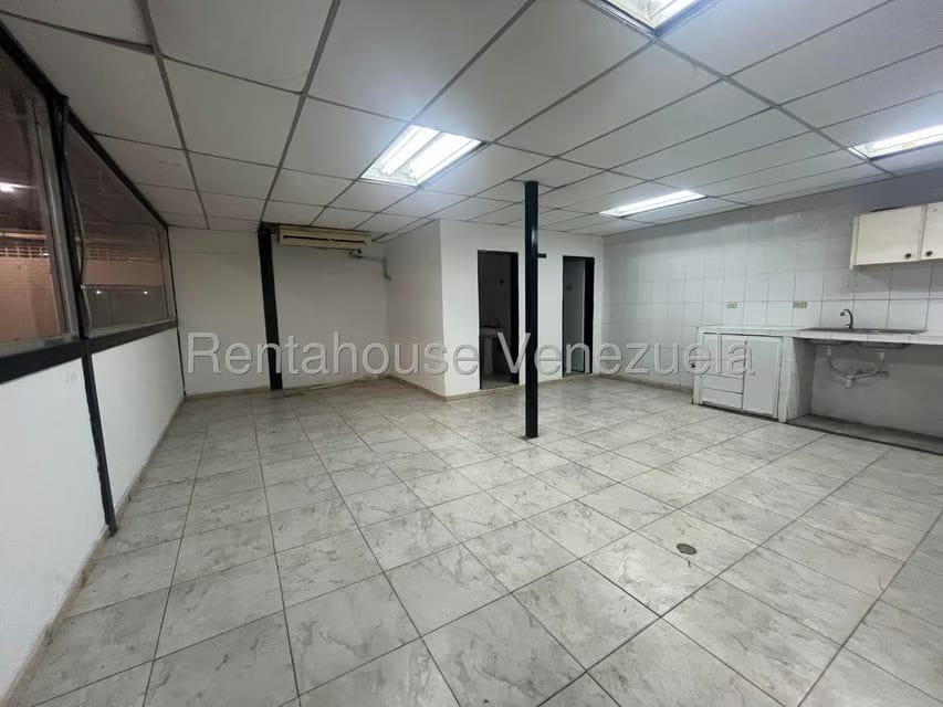 Comercial (Local Comercial) en Alquiler en Zona Industrial San Vicente, Aragua - 25