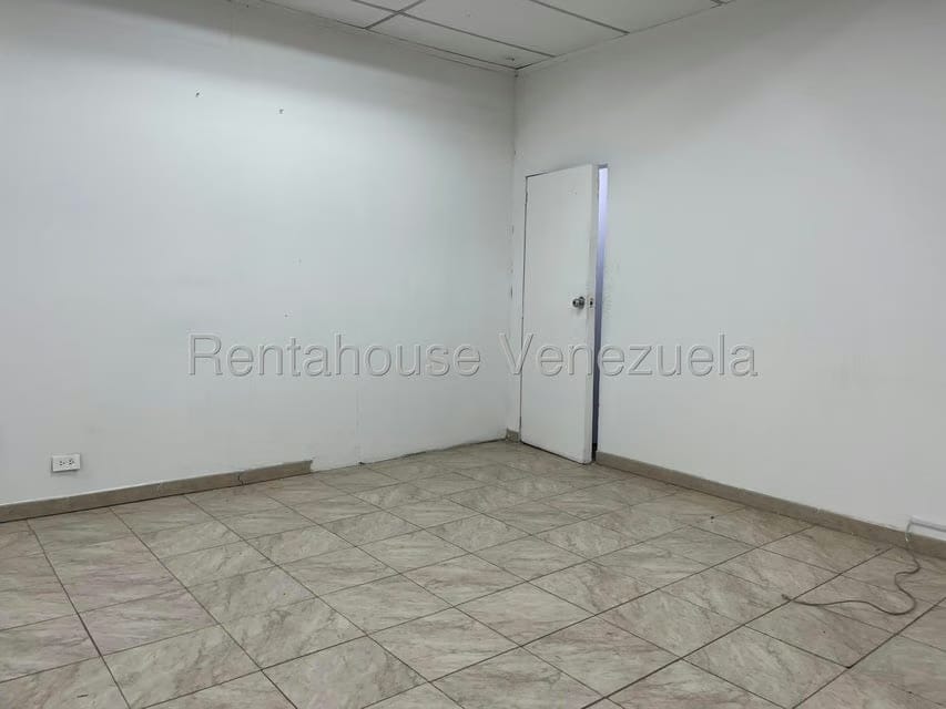 Comercial (Local Comercial) en Alquiler en Zona Industrial San Vicente, Aragua - 27