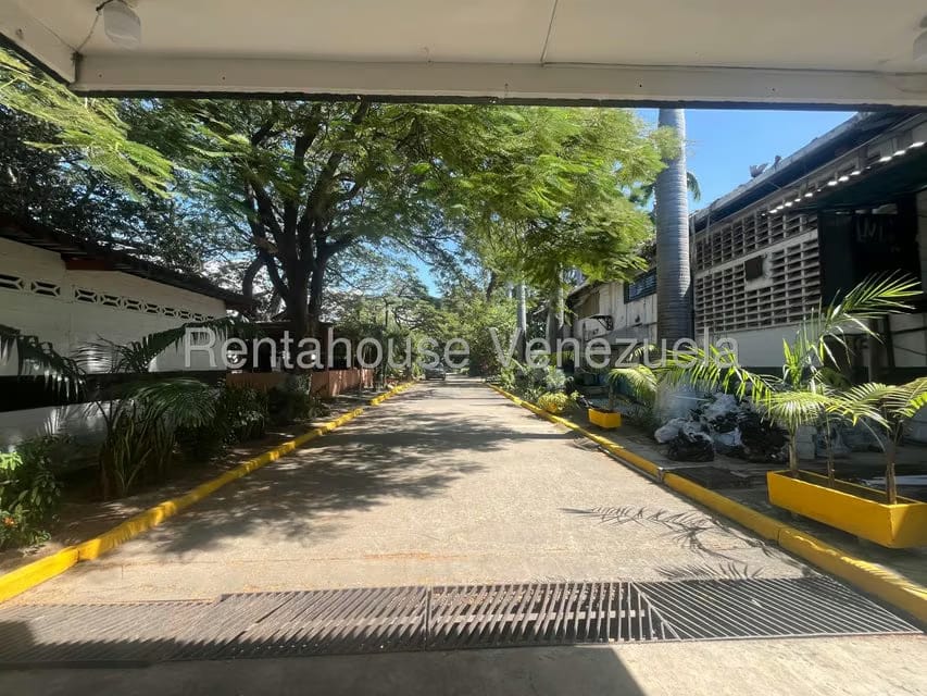 Comercial (Local Comercial) en Alquiler en Zona Industrial San Vicente, Aragua - 4