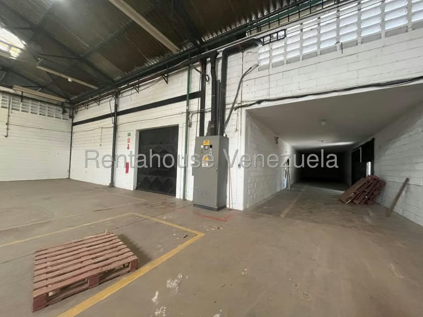 Comercial (Local Comercial) en Alquiler en Zona Industrial San Vicente, Aragua - 6