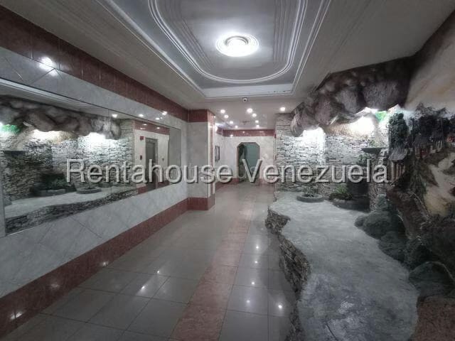 Apartamento (1 Nivel) en Venta en Zona Centro, Aragua - 2