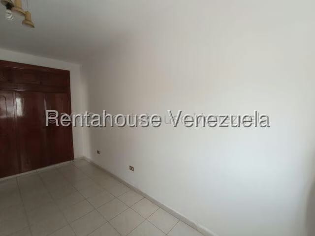 Apartamento (1 Nivel) en Venta en Zona Centro, Aragua - 22