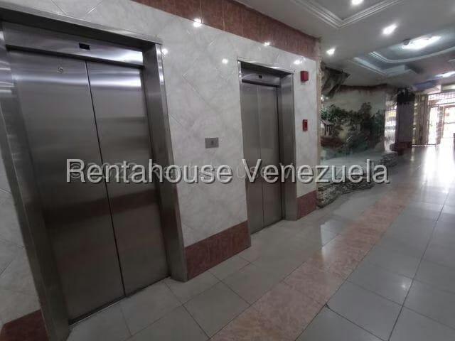 Apartamento (1 Nivel) en Venta en Zona Centro, Aragua - 4